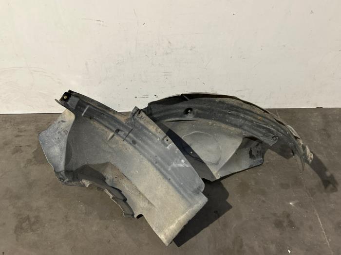 Nadkole Mercedes B-Klasse