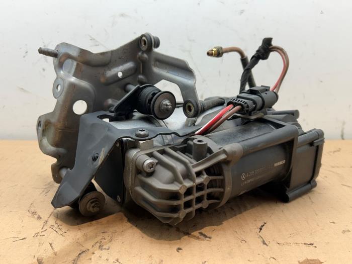 Compresseur Mercedes C-Klasse