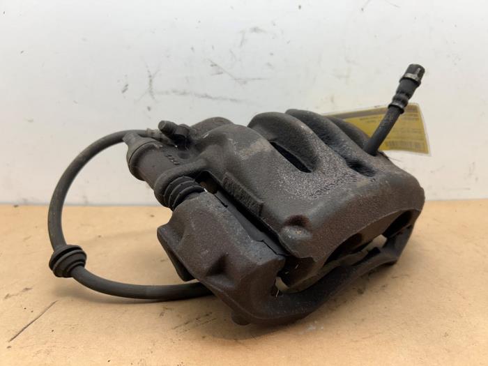 Bremszange links vorne Mercedes Vito