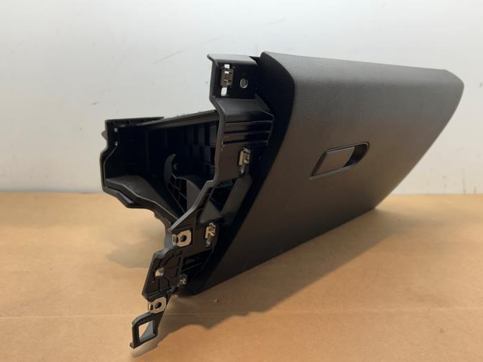 Guantera Mercedes Citan