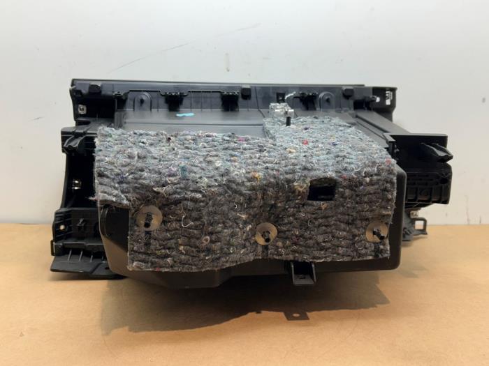 Guantera Mercedes Citan