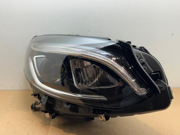 Faro derecha Mercedes B-Klasse