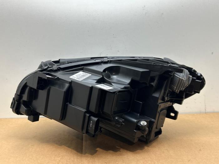Faro derecha Mercedes B-Klasse