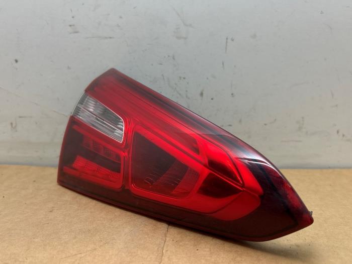 Luz trasera izquierda Mercedes A-Klasse