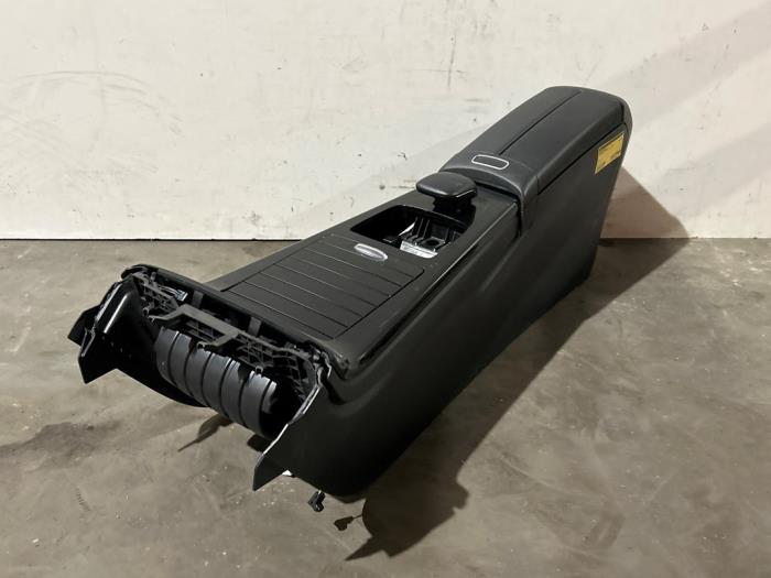 Konsole srodkowe Mercedes A-Klasse