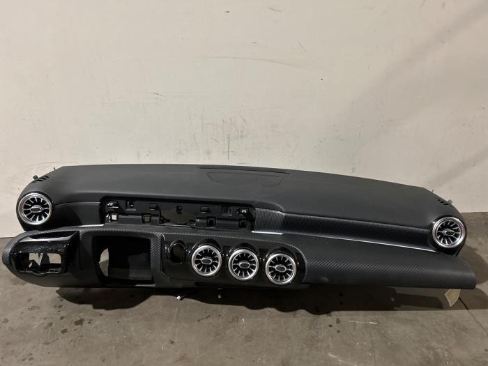 Dashboard Mercedes A-Klasse