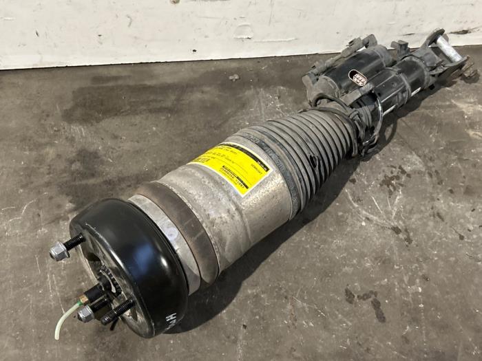 Amortisseur avant gauche Mercedes C-Klasse