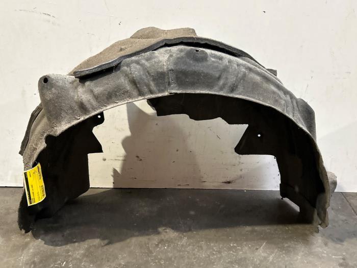 Passage de roue Mercedes C-Klasse