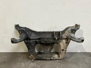 Gebruikte Subframe Mercedes A (177.0) 1.5 A-180d Prijs € 465,85 Inclusief btw aangeboden door Autoparts Van De Velde