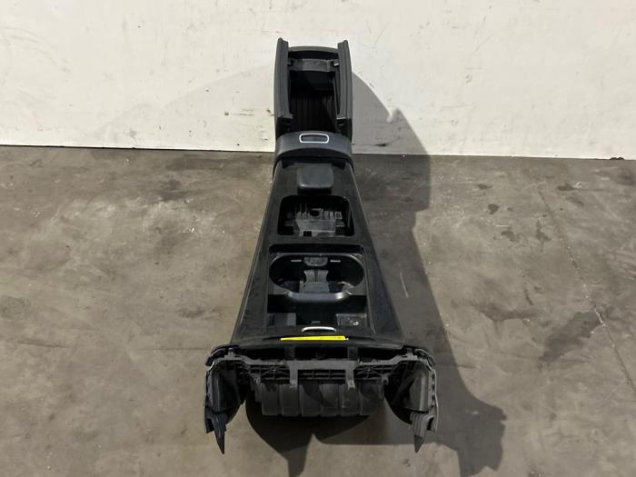 Consola central Mercedes A-Klasse