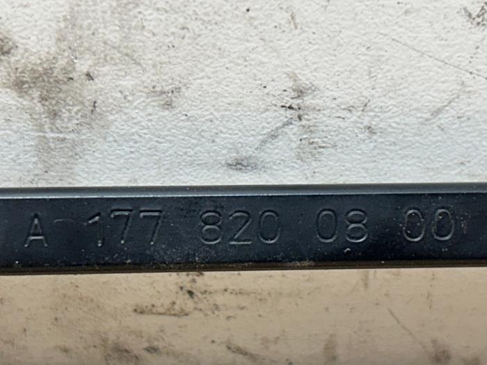 Scheibenwischerarm vorne Mercedes A-Klasse