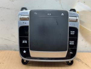 Gebruikte Bediening boordcomputer Mercedes A (177.0) 1.5 A-180d Prijs € 78,65 Inclusief btw aangeboden door Autoparts Van De Velde