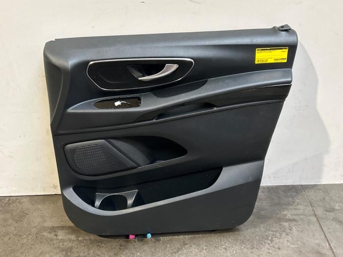 Tapicerka drzwi prawych wersja 2-drzwiowa Mercedes Vito