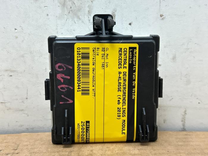 Centrale Deurvergrendelings Module Mercedes A-Klasse