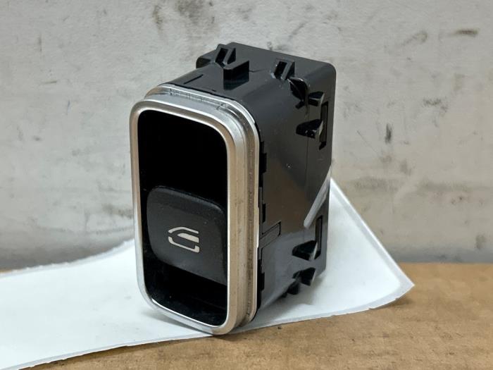 Przelacznik elektrycznej szyby Mercedes A-Klasse