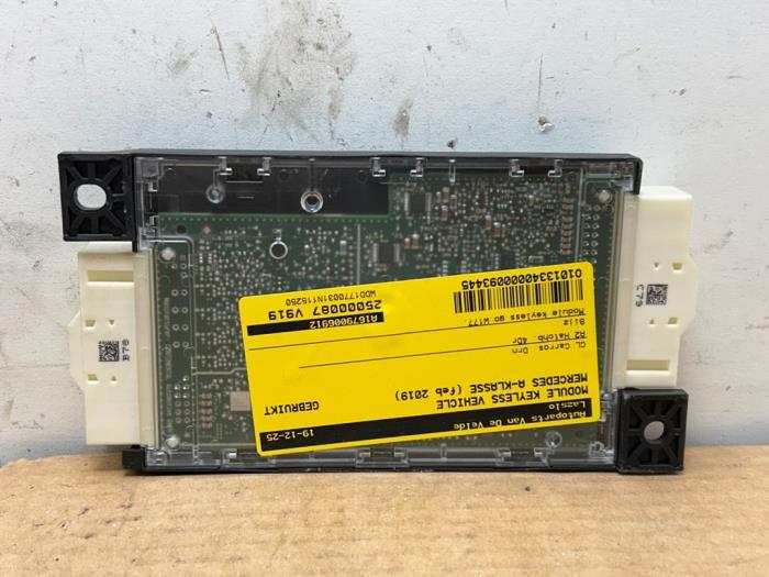 Modul keyless vehicle Mercedes A-Klasse