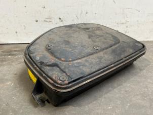 Gebruikte Luchtfilterhuis Mercedes S (W140) 3.2 300 SE,SEL 24V Prijs € 175,45 Inclusief btw aangeboden door Autoparts Van De Velde