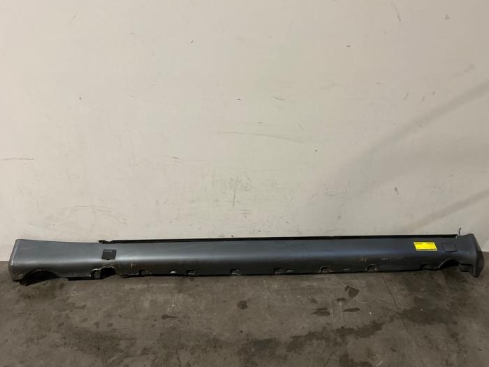 Sill, left Mercedes S-Klasse