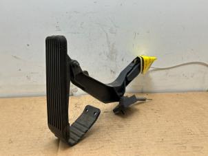 Gebruikte Gaspedaal Mercedes S (W140) 3.2 300 SE,SEL 24V Prijs € 102,85 Inclusief btw aangeboden door Autoparts Van De Velde