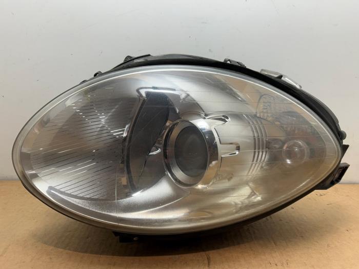Faro derecha Mercedes R-Klasse