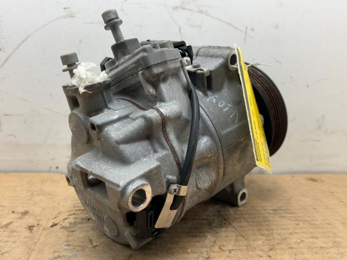 Pompe clim Mercedes C-Klasse