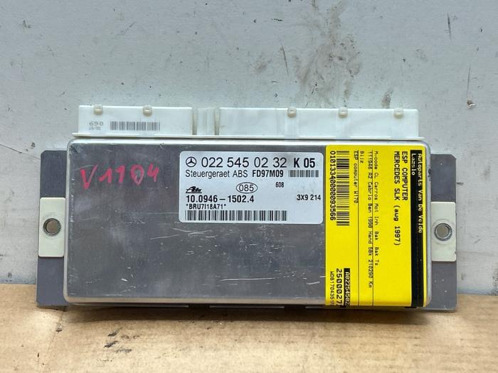 Esp computer van een Mercedes-Benz SLK (R170) 2.0 200 16V 1997