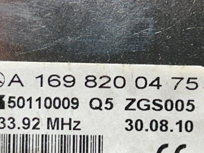 Antena Mercedes A-Klasse