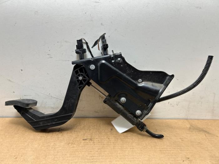 Pédale embrayage Mercedes Sprinter