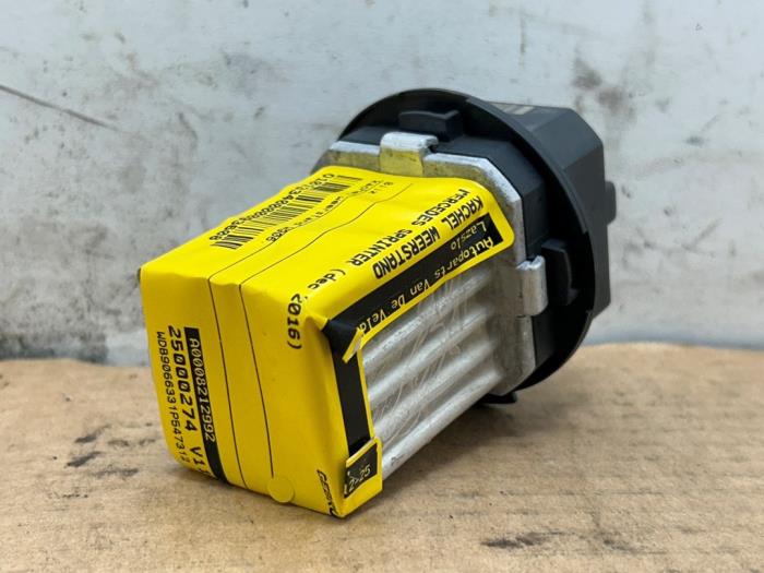 Opornik nagrzewnicy Mercedes Sprinter