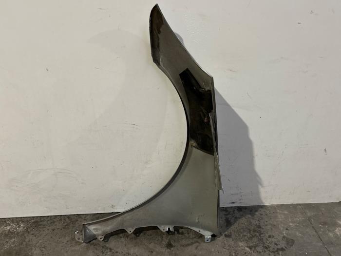 Front wing, right Mercedes R-Klasse
