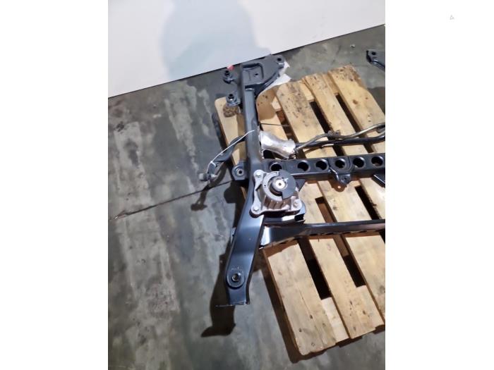 Subframe Mercedes Vito