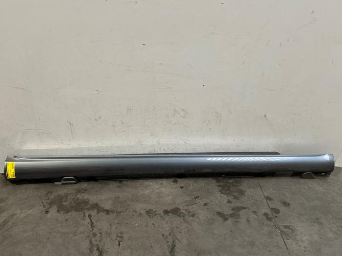 Próg prawy Mercedes C-Klasse