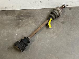 Gebruikte Steekas links-achter Mercedes S (W140) 3.2 300 SE,SEL 24V Prijs € 151,25 Inclusief btw aangeboden door Autoparts Van De Velde