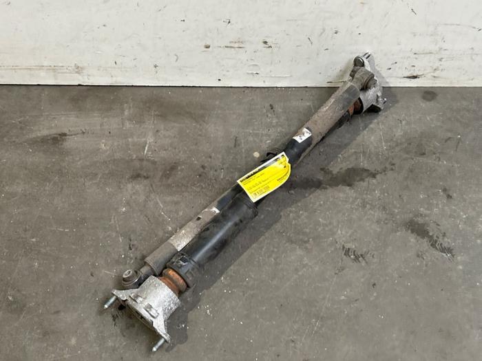 Shock absorber kit Mercedes CLA