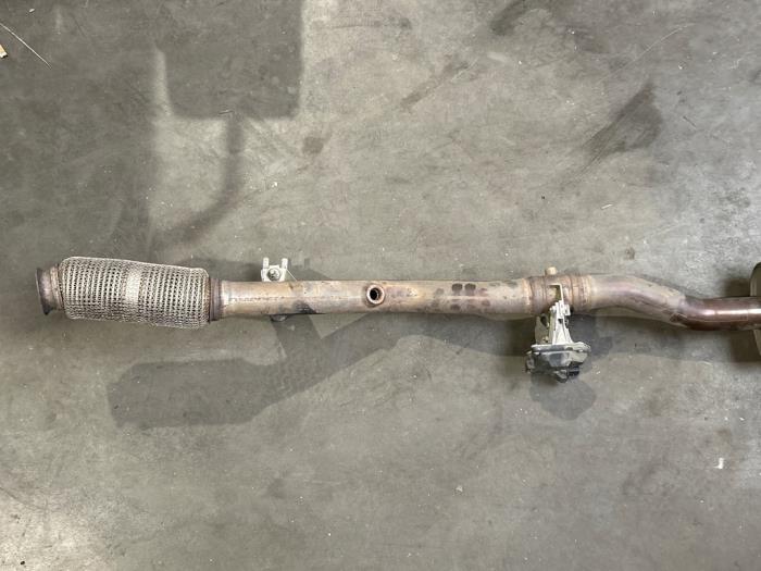 Tlumik srodkowy Mercedes Citan