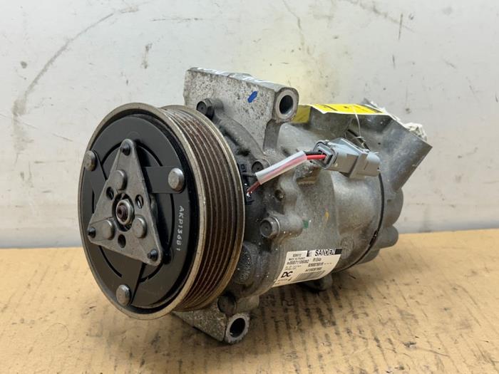 Pompe clim Mercedes Citan