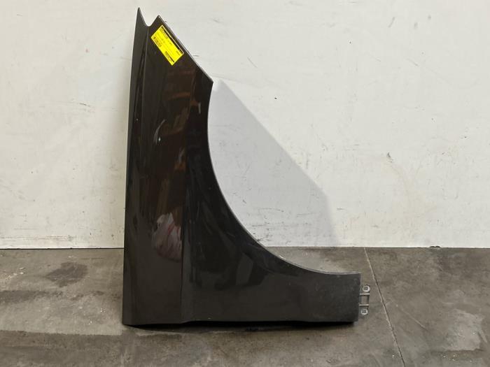 Blotnik prawy przód Mercedes ML-Klasse