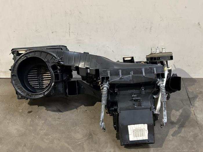 Cuerpo de calefactor Mercedes ML-Klasse