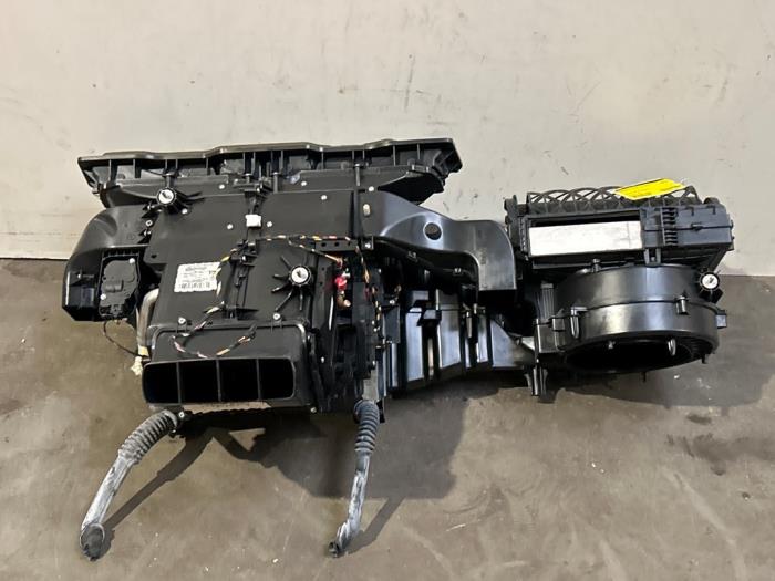 Cuerpo de calefactor Mercedes ML-Klasse