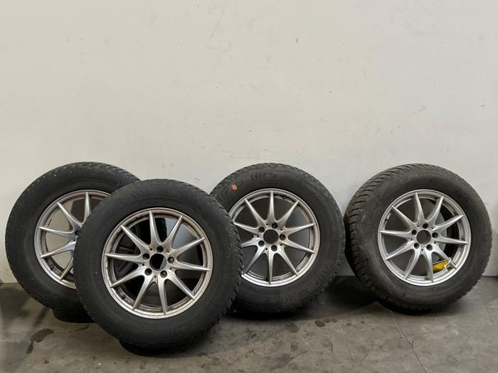 Zestaw obreczy Mercedes ML-Klasse