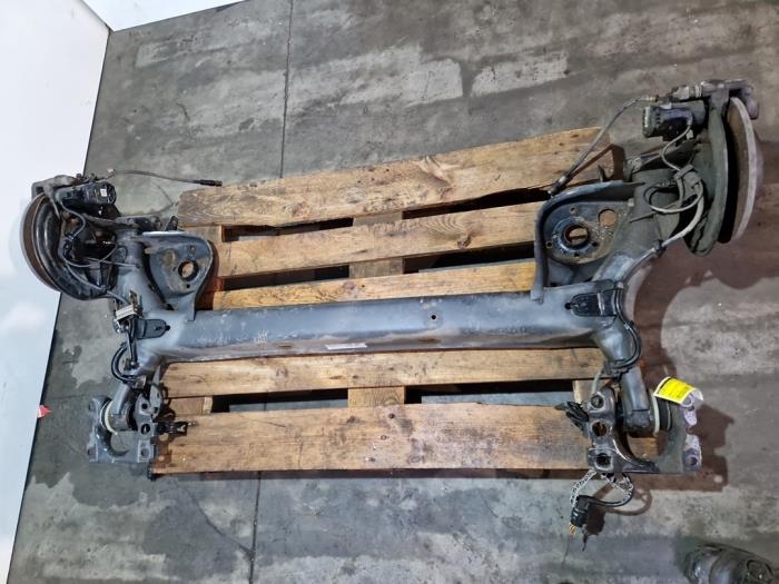 Os tylna napedu na przednie kola Mercedes B-Klasse