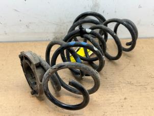 Gebruikte Schroefveer achter Mercedes B (W247) 2.0 B-200d Prijs € 48,40 Inclusief btw aangeboden door Autoparts Van De Velde