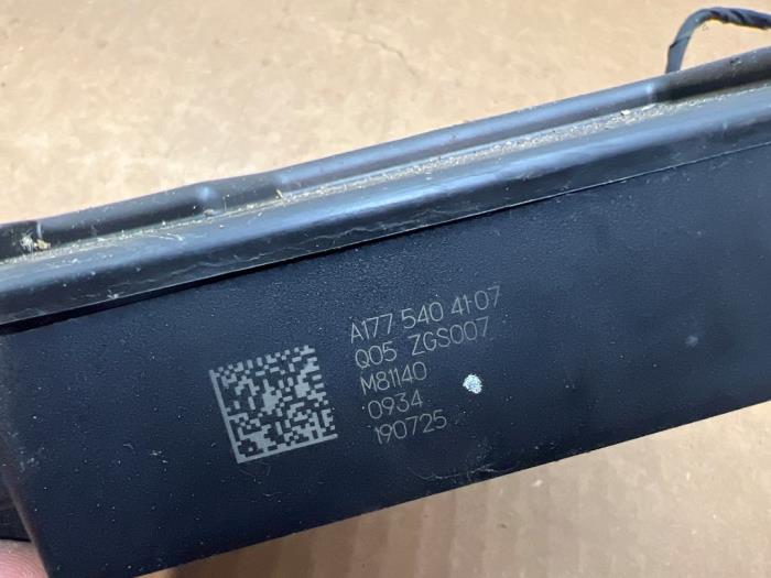 Pyrofuse Mercedes B-Klasse