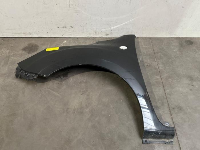 Ekran lewy przód Mercedes Citan