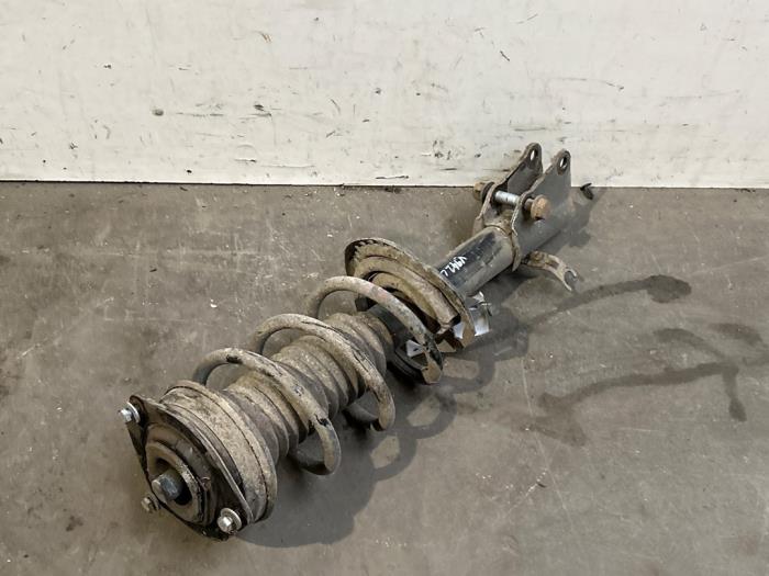 Amortyzator wstrzasów lewy przód Mercedes Citan