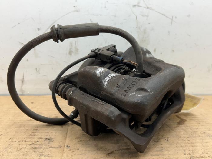 Etrier de frein (pince) avant droit Mercedes B-Klasse