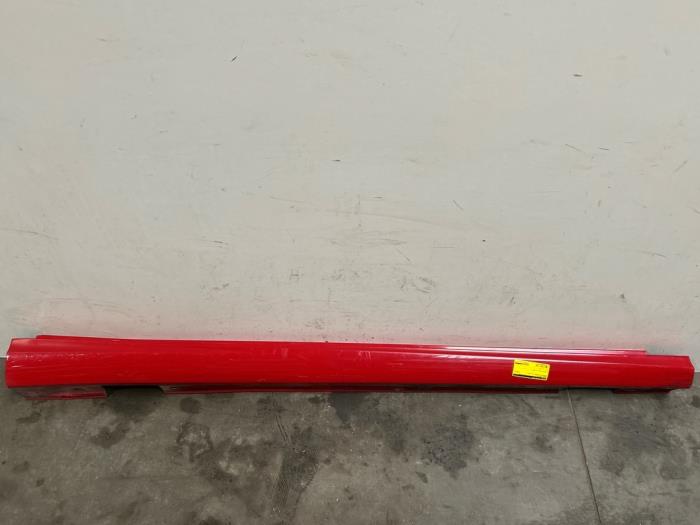 Seuil droit Mercedes B-Klasse