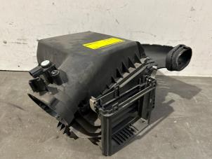 Gebruikte Luchtfilterhuis Mercedes B (W246) 1.8 B-180 CDI BlueEFFICIENCY 16V Prijs € 30,25 Inclusief btw aangeboden door Autoparts Van De Velde