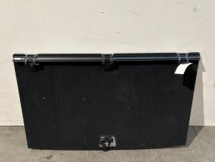 Gebruikte Kofferbak Mat Mercedes B (W246) 1.8 B-180 CDI BlueEFFICIENCY 16V Prijs € 48,40 Inclusief btw aangeboden door Autoparts Van De Velde