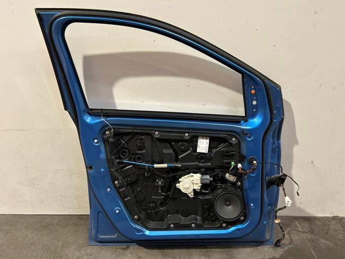 Puerta de 4 puertas izquierda delante Mercedes B-Klasse